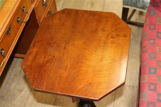 A pair of mahogany tripod tables